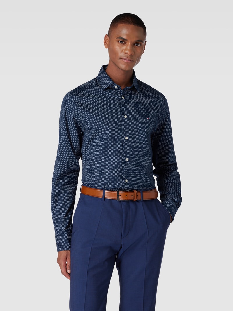 Regular Fit Business-Hemd mit Kentkragen in marineblau