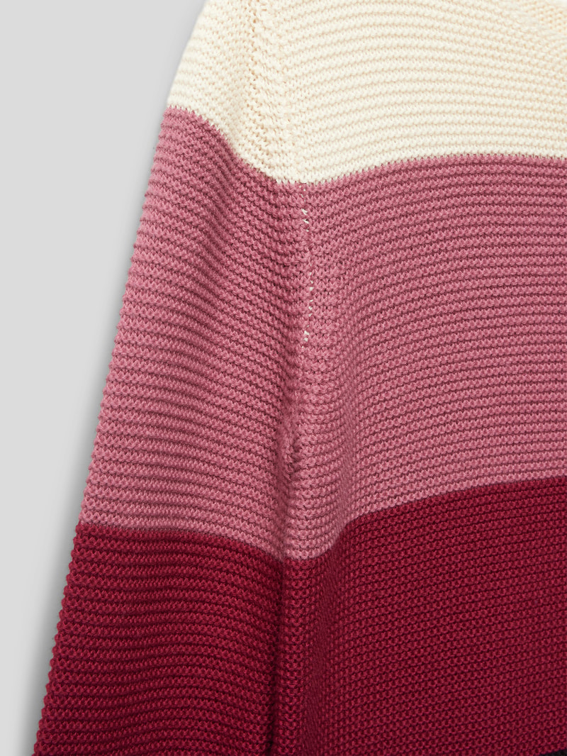 Strickpullover mit Blockstreifen in aubergine