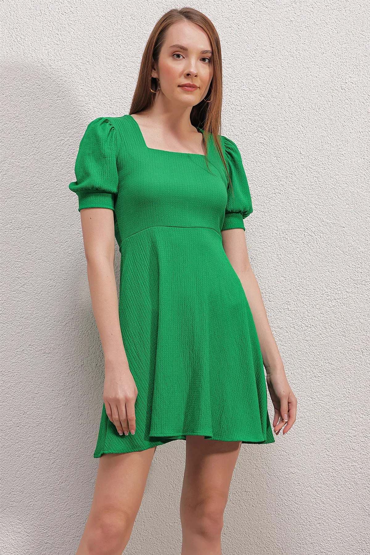 Bigdart  2339 Strickkleid mit quadratischem Ausschnitt – Grün
