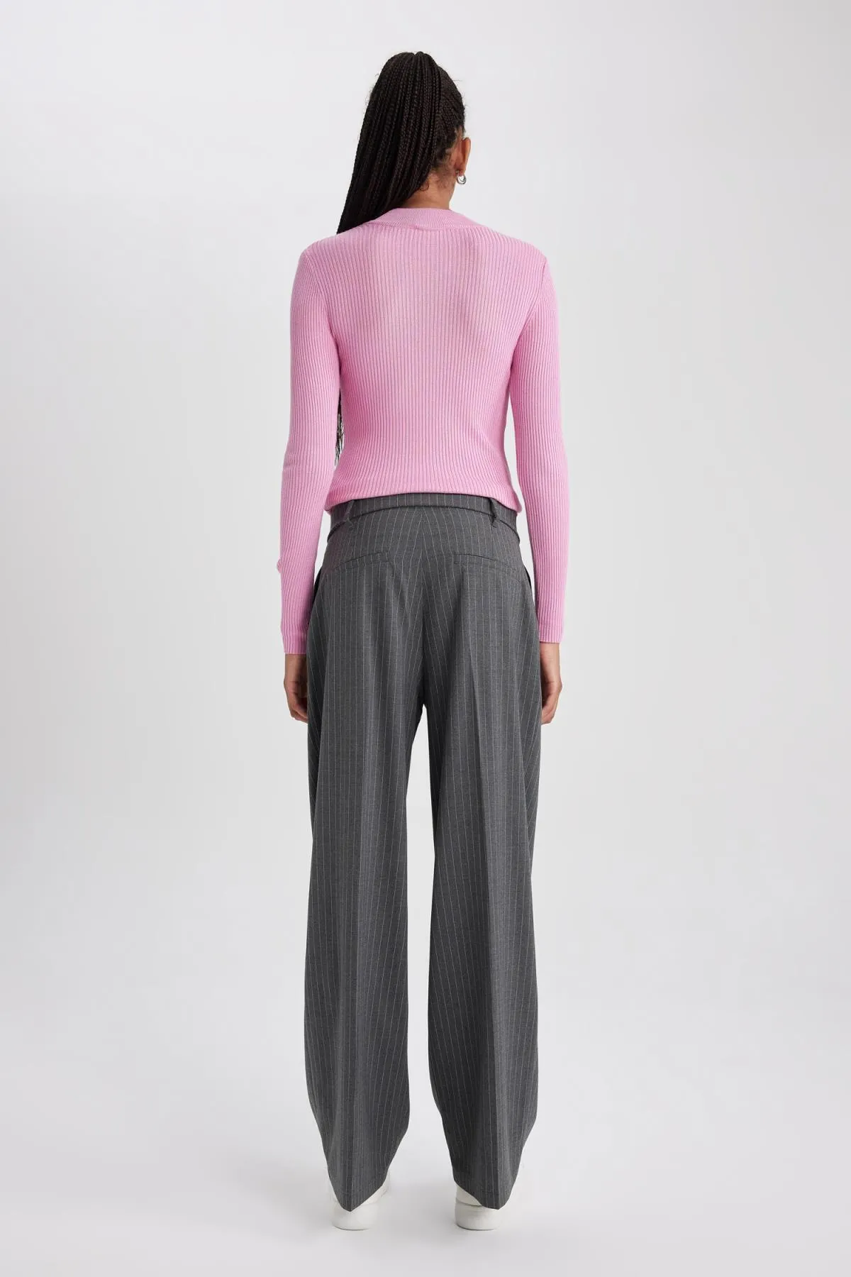 DeFacto  Hose mit weitem Bein, zwei Taschen, hoher Taille und Kragen in Standardlänge B0893ax23au