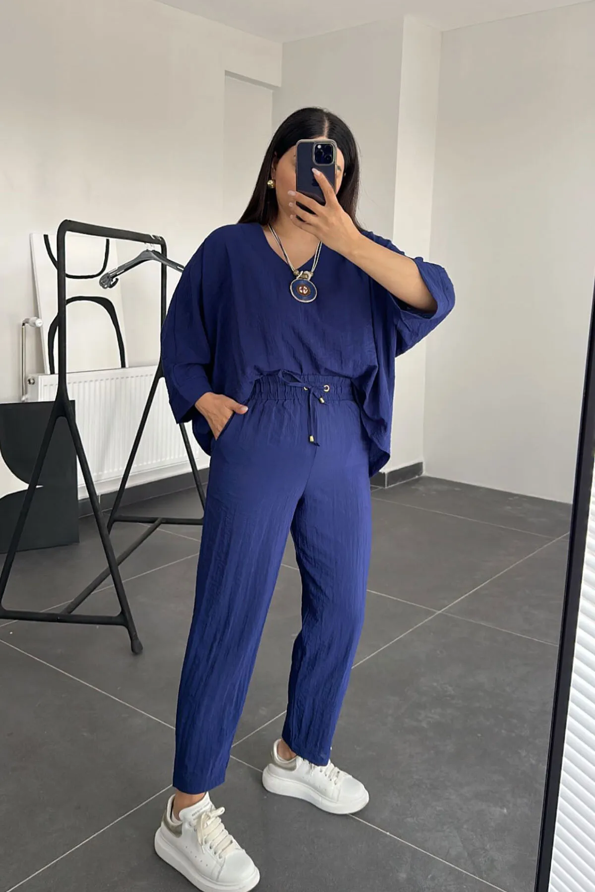 Laluvia  Marineblaues Halsketten-Set