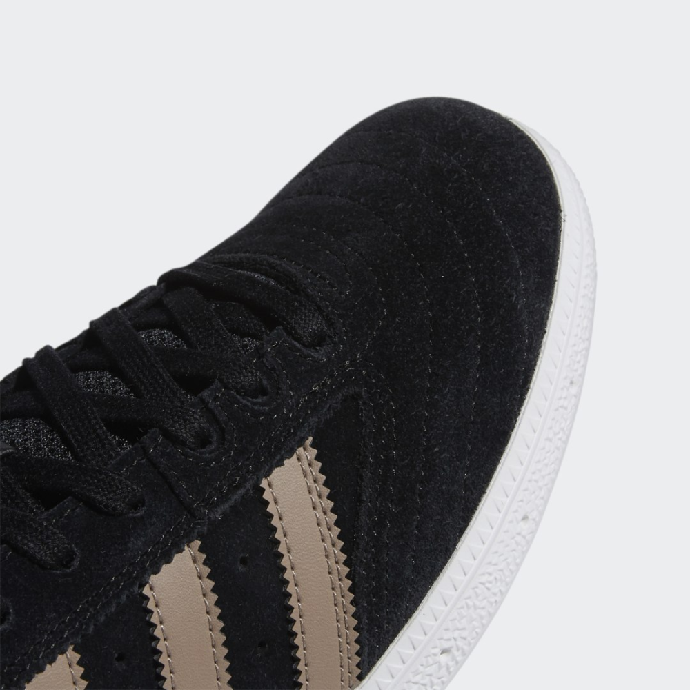 adidas Busenitz GW3185 / schwarz