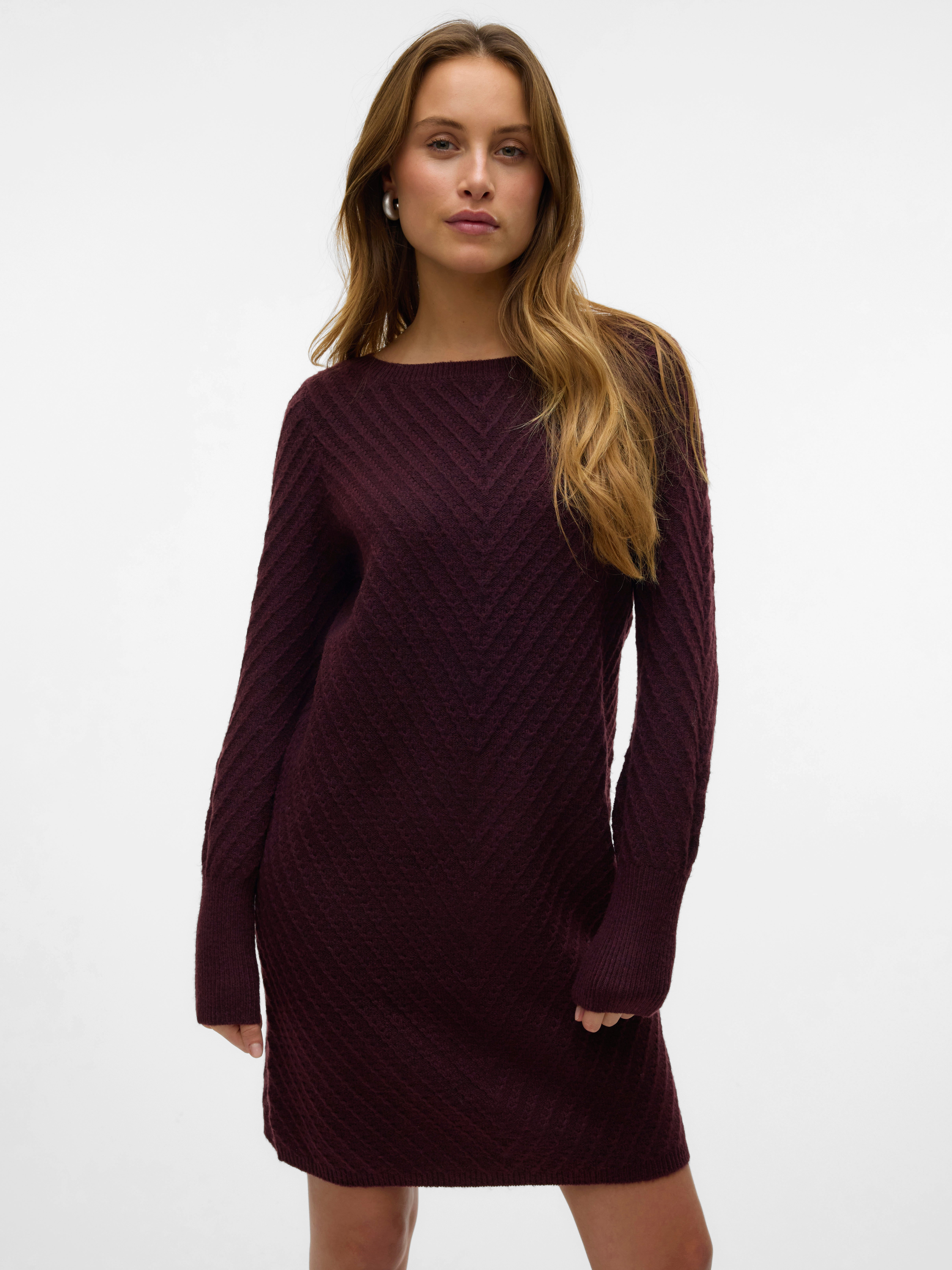 VMANJASTINNA Midikleid