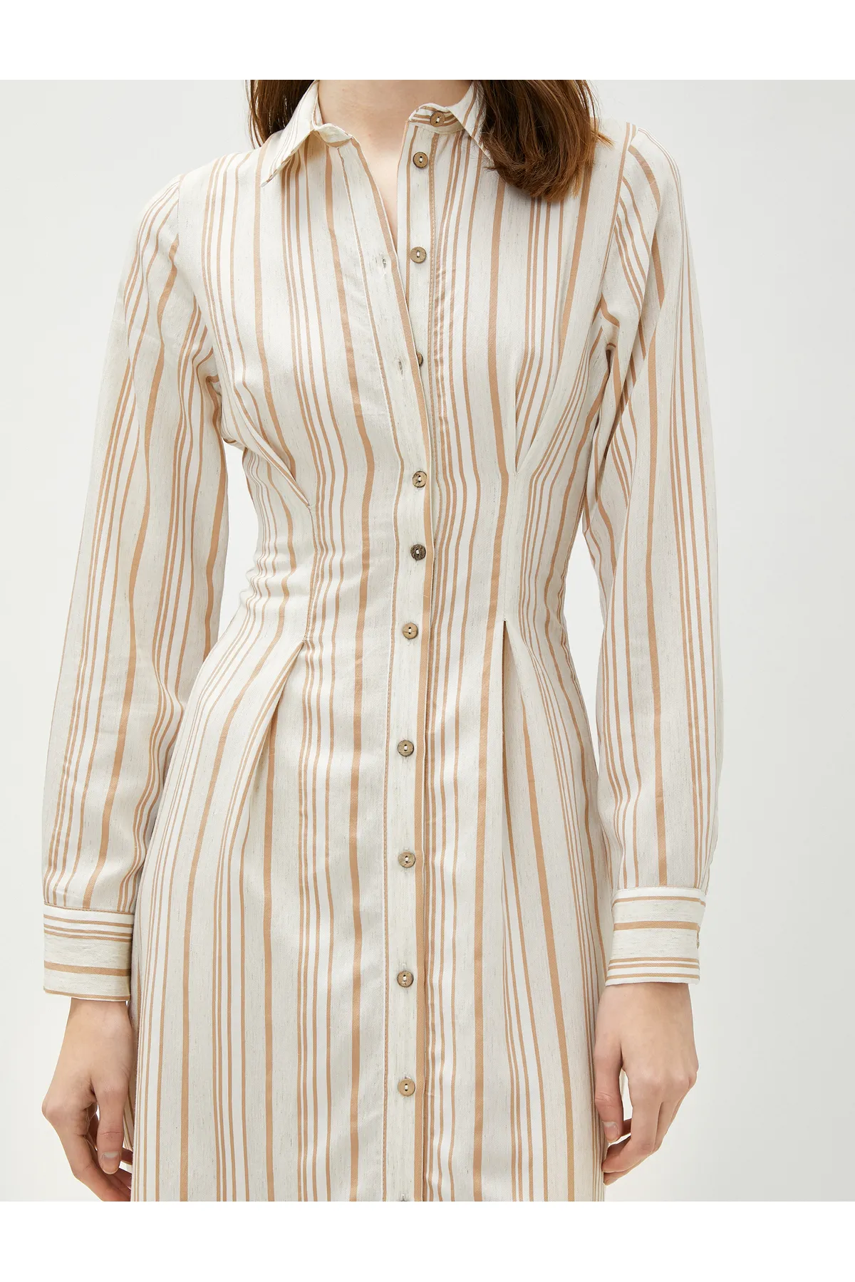 Koton  Hemdkleid aus Leinenmischung mit langen Ärmeln