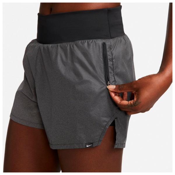 Nike - Women's Dri-FIT Run Division Mid-Rise - Laufshorts