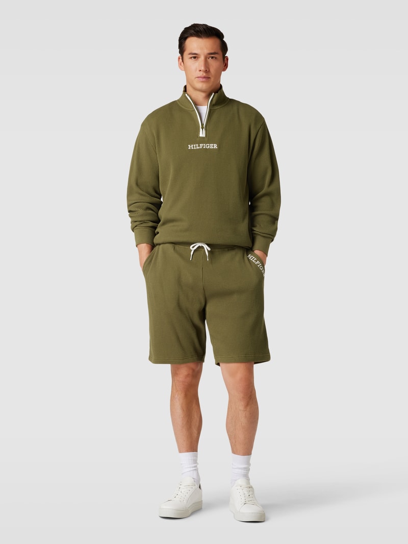Sweatshorts mit Waffelstruktur Modell 'MONOTYPE' in khaki