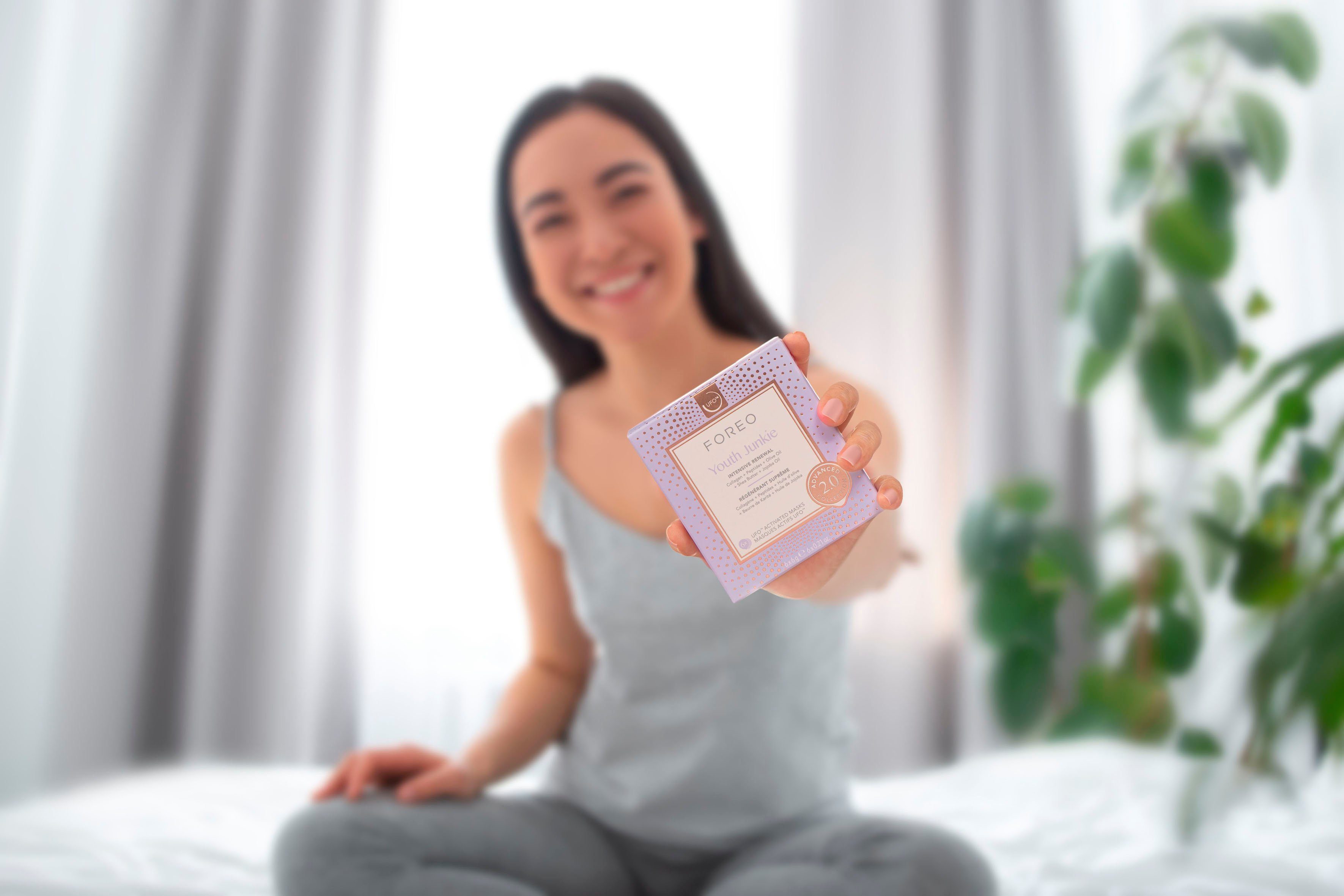 FOREO Gesichtsmaske UFO™ Mask Youth Junkie 2.0 Packung, 6-tlg., komptibel mit UFO™ & UFO™ mini
