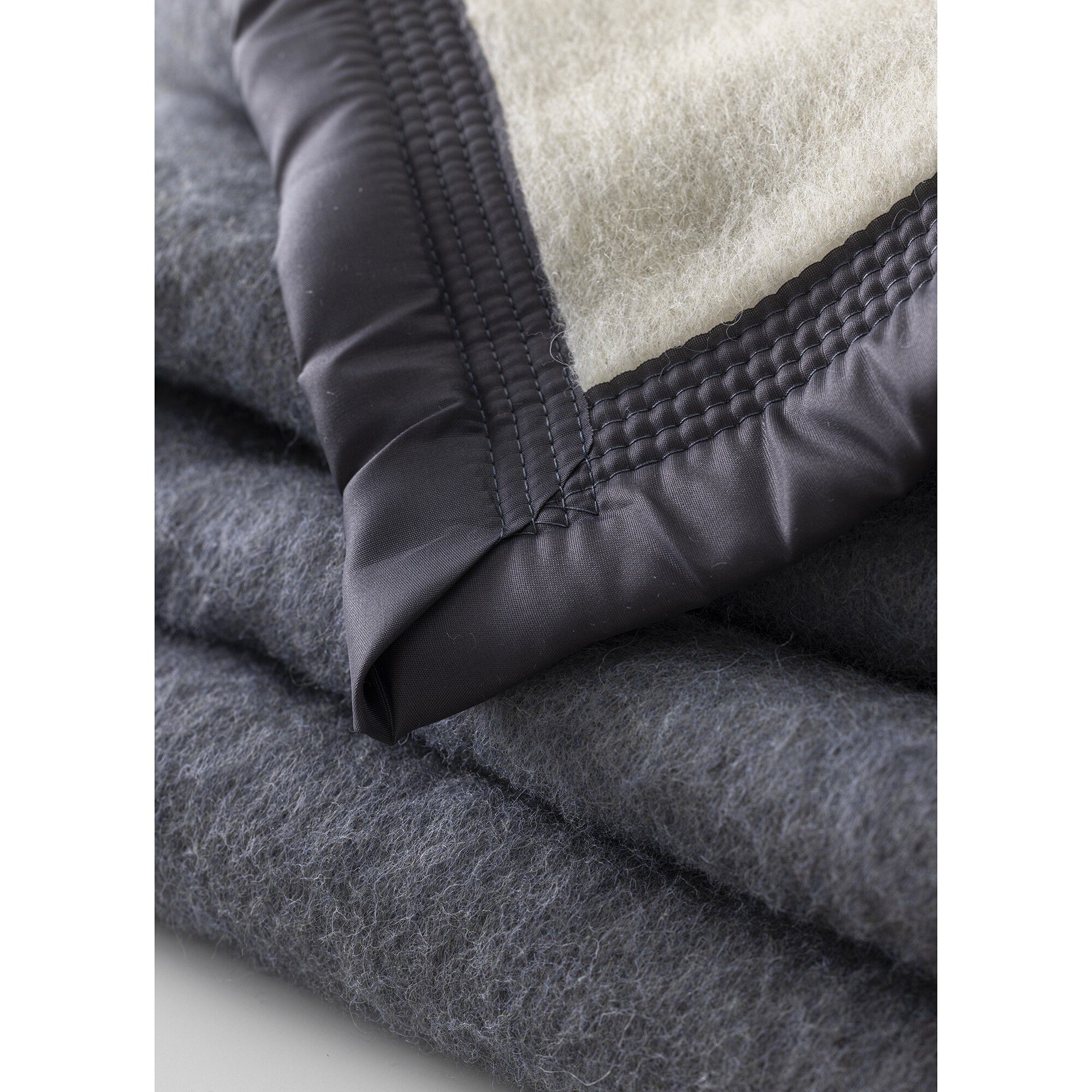 Couverture bicolore laine 600g/m2