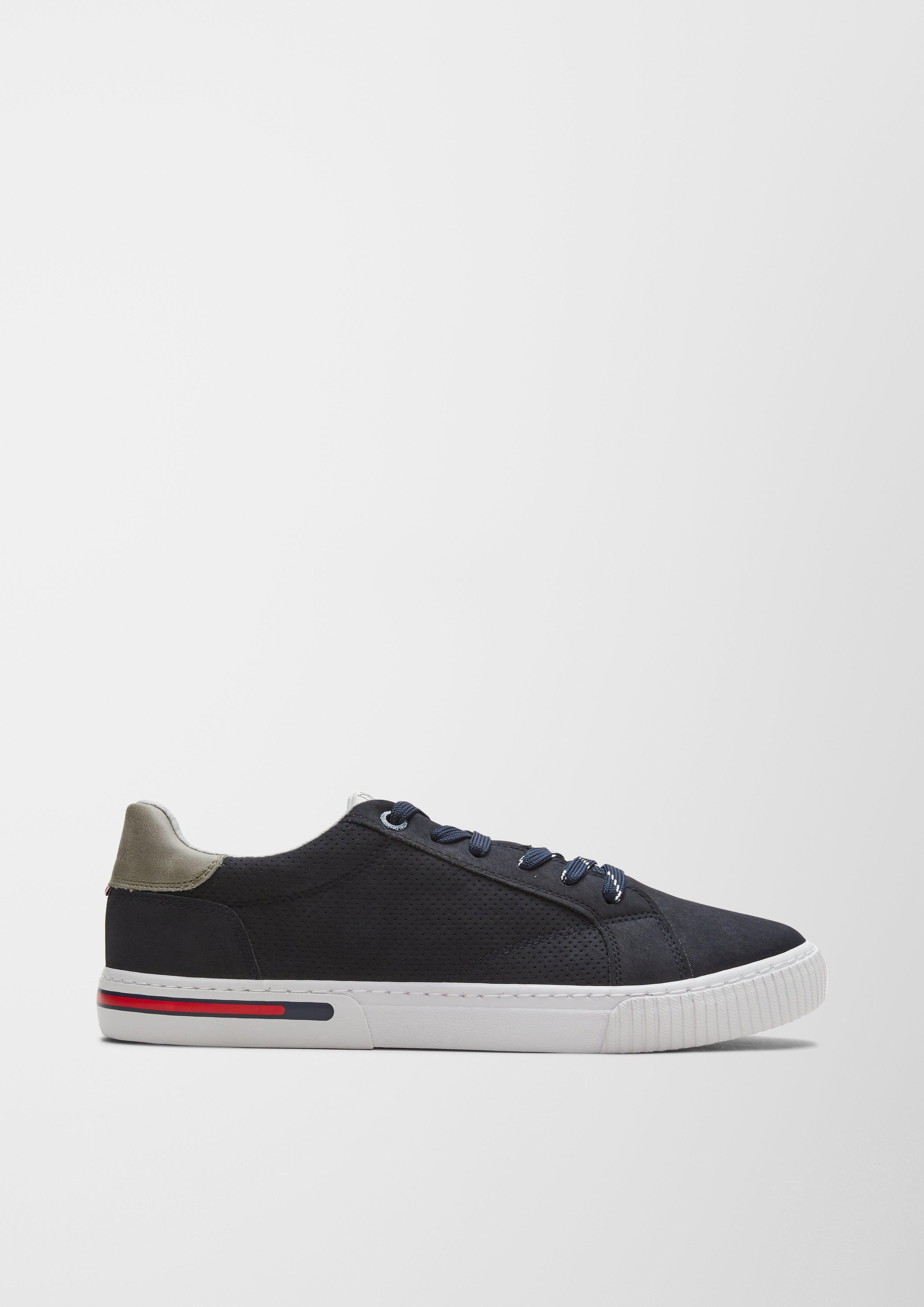Sneaker aus Lederimitat  6007377-805
