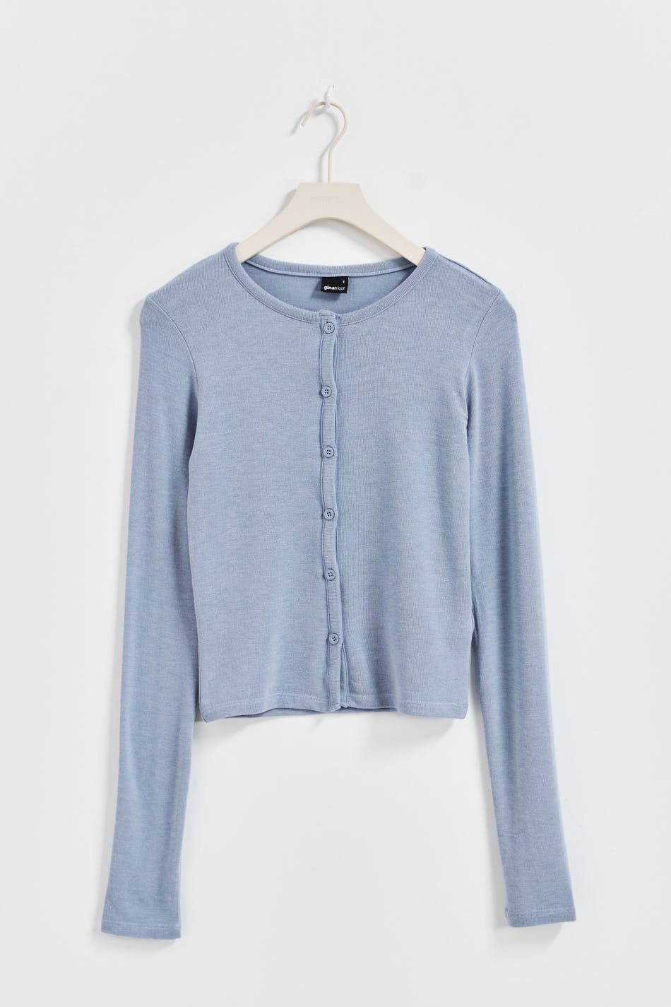 Tight cardigan