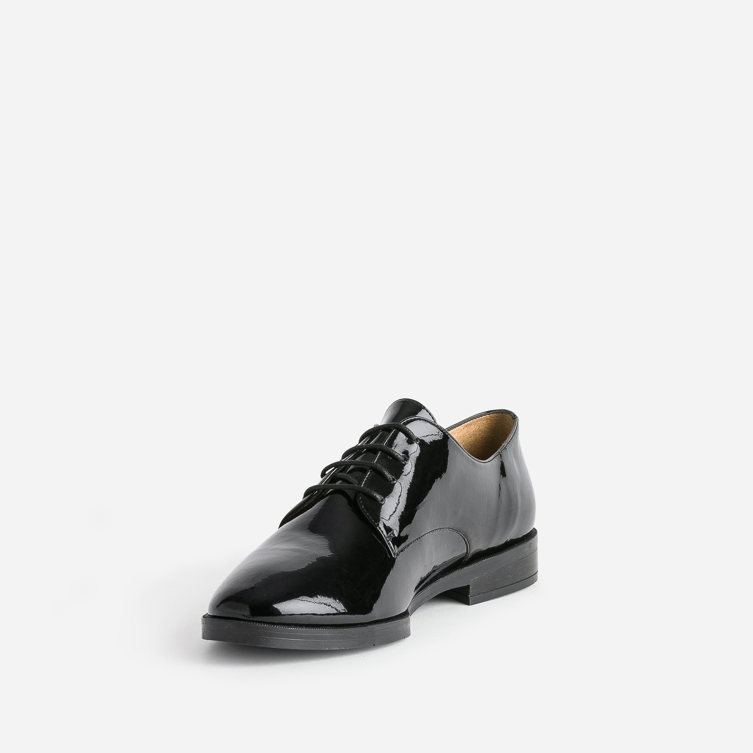 Derby ERAM FLEX noir en cuir verni