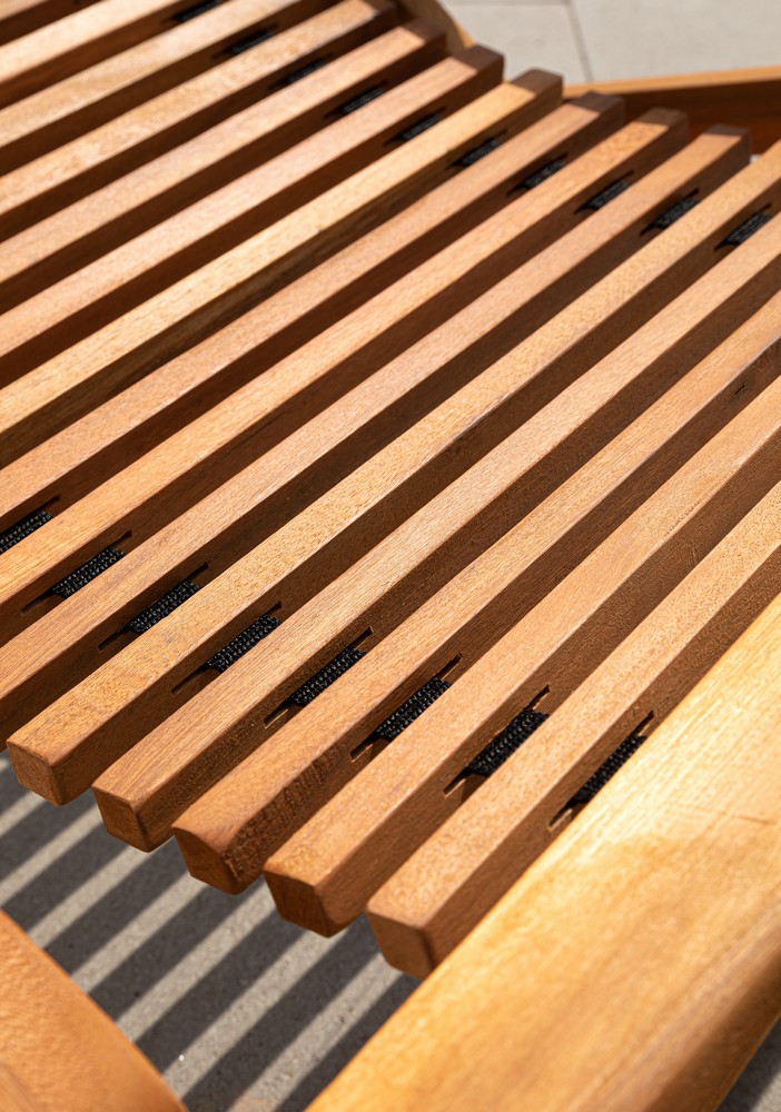 Solax Sunshine Holzliege mit Fußablage aus Akazienholz Sonnenliege Schwungliege
