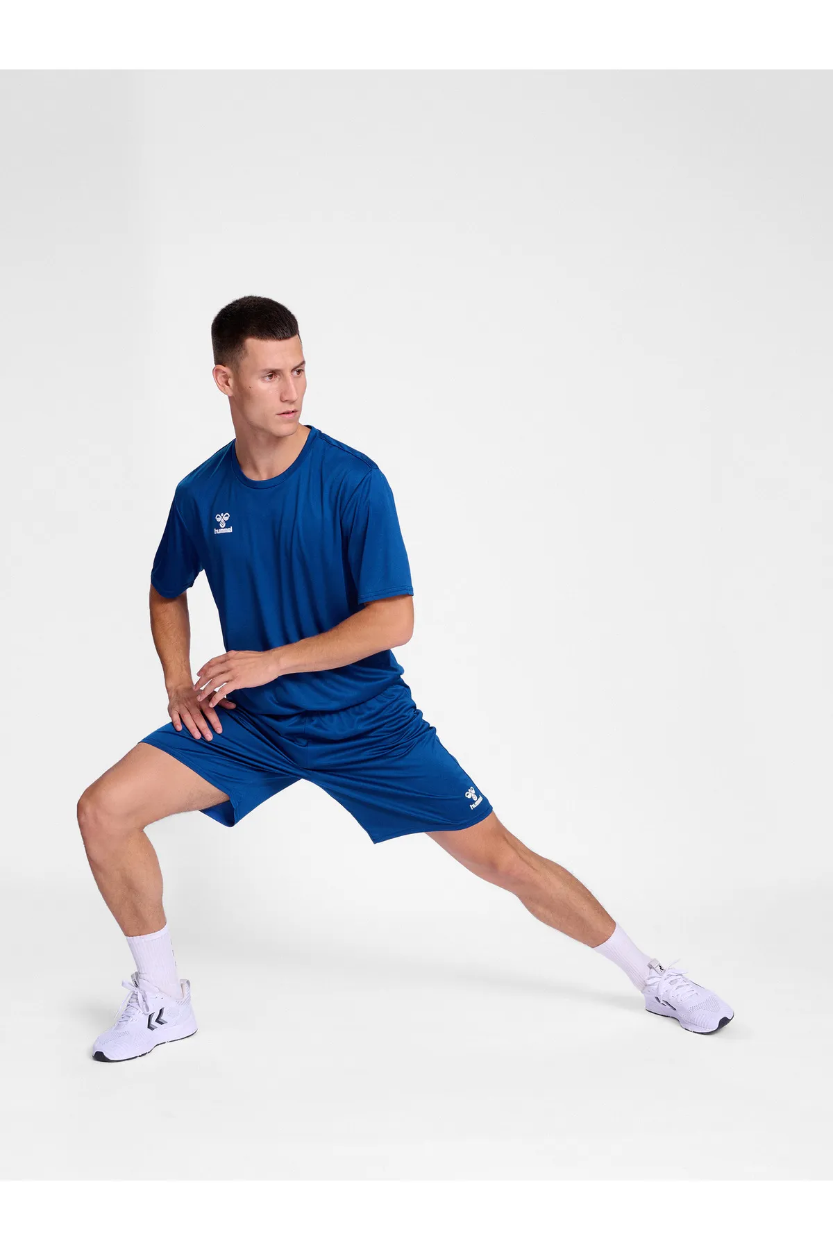 hummel  hmlESSENTIAL SHORTS