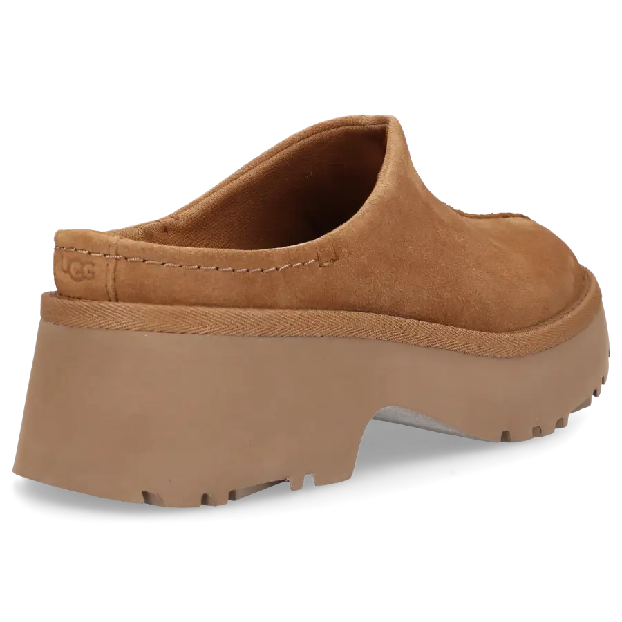 UGG - Clogs NEW HEIGHTS Veloursleder - braun