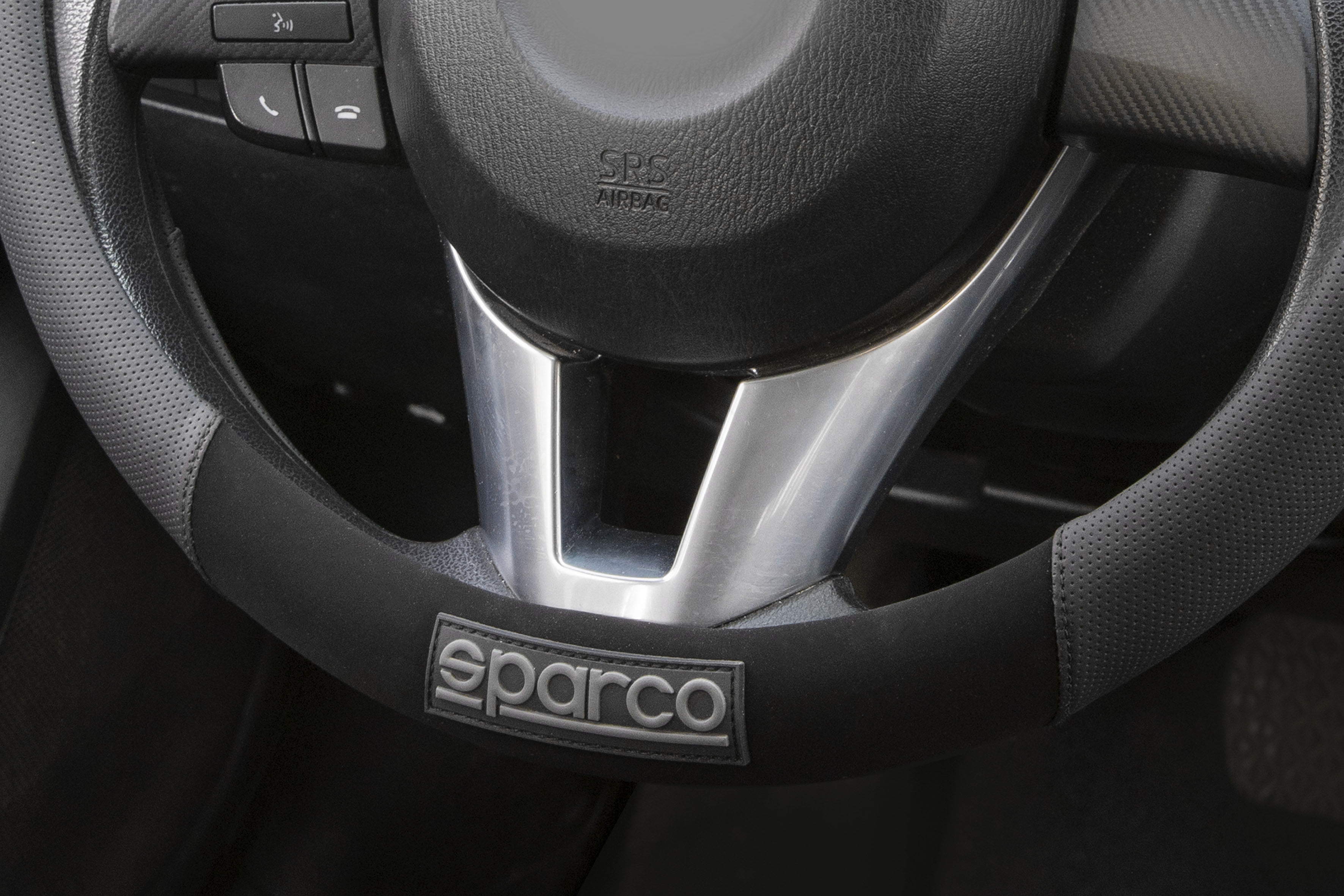 Lenkradhülle S130 von Sparco, schwarz, 1 Stück - ATU