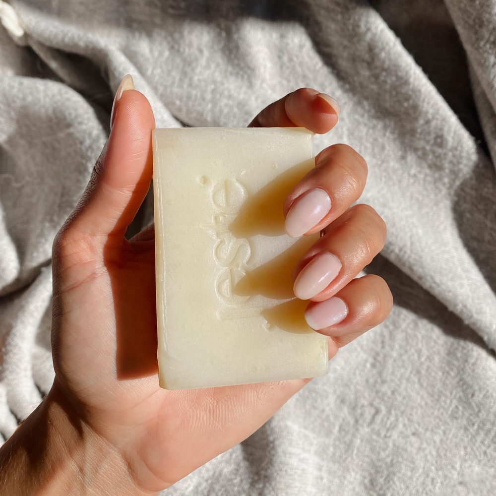 jeste Le Pain Lavant Surgras S.A.F. Savon Saponifié à Froid corps et visage