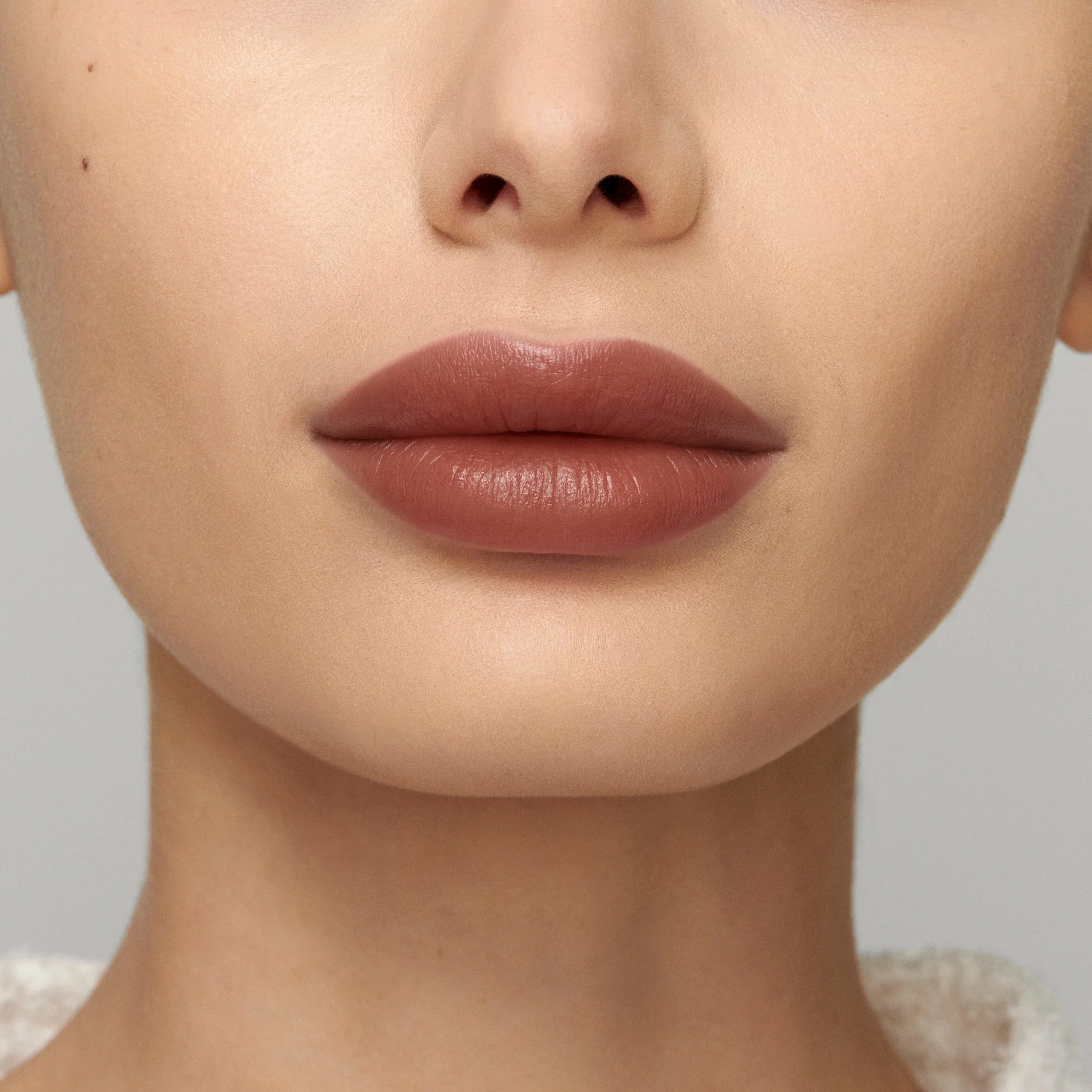 Petal Soft Lipstick Crayon - Huultenrajauskynä, Huulipuna