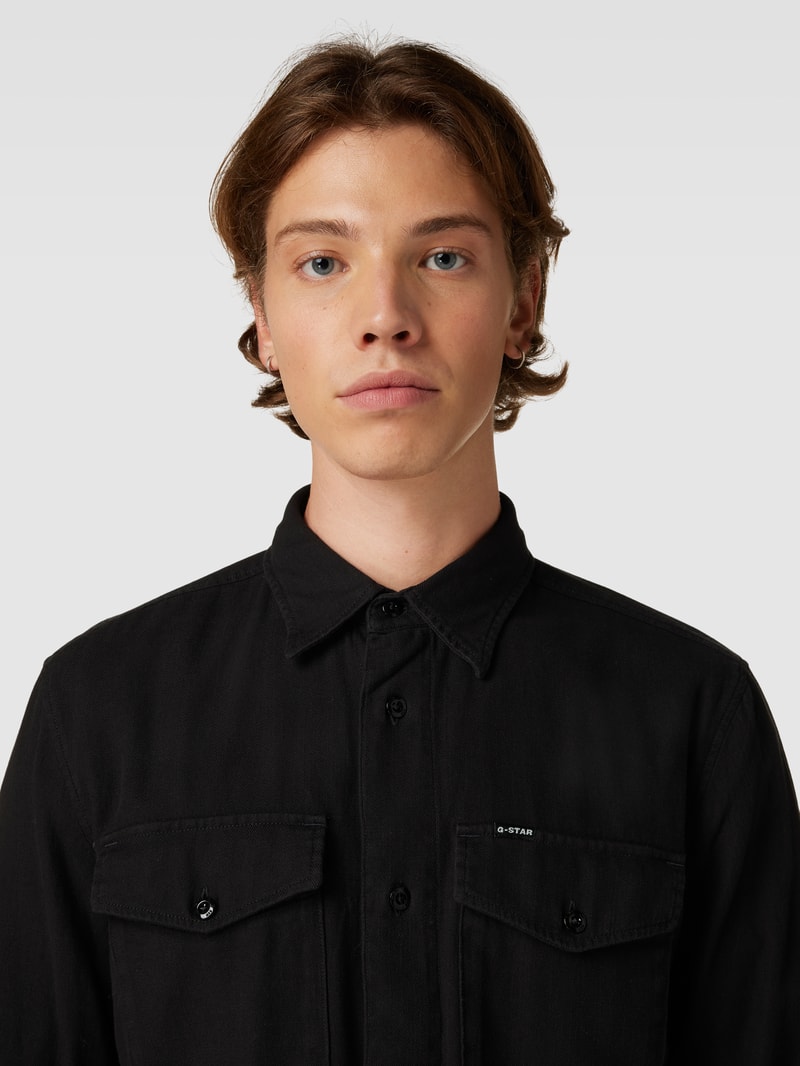 Slim Fit Freizeithemd mit Kentkragen Modell 'Marine' in schwarz