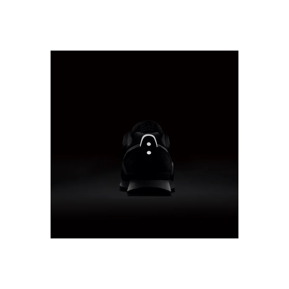 Nike Venture Runner CK2948-001 / schwarz