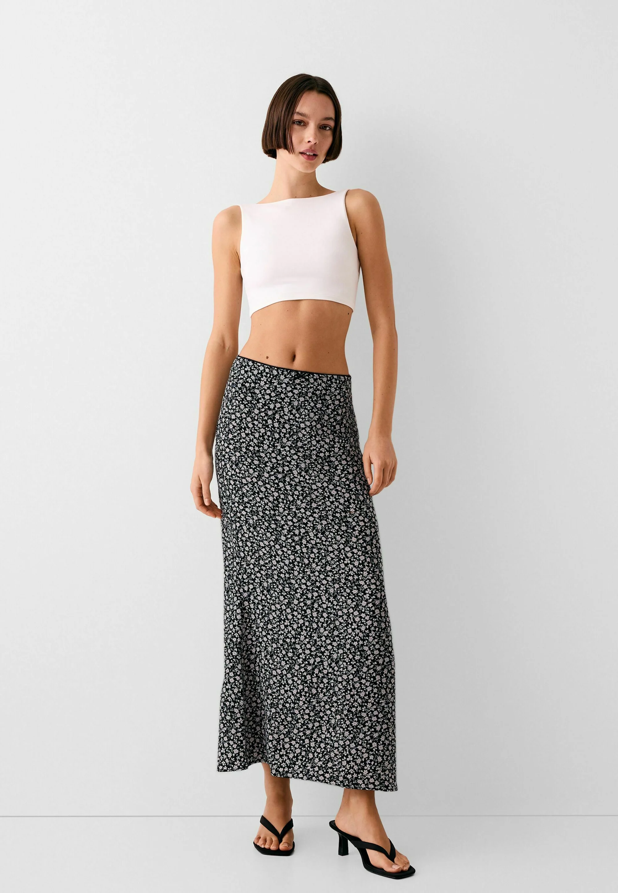 Falda larga Bershka