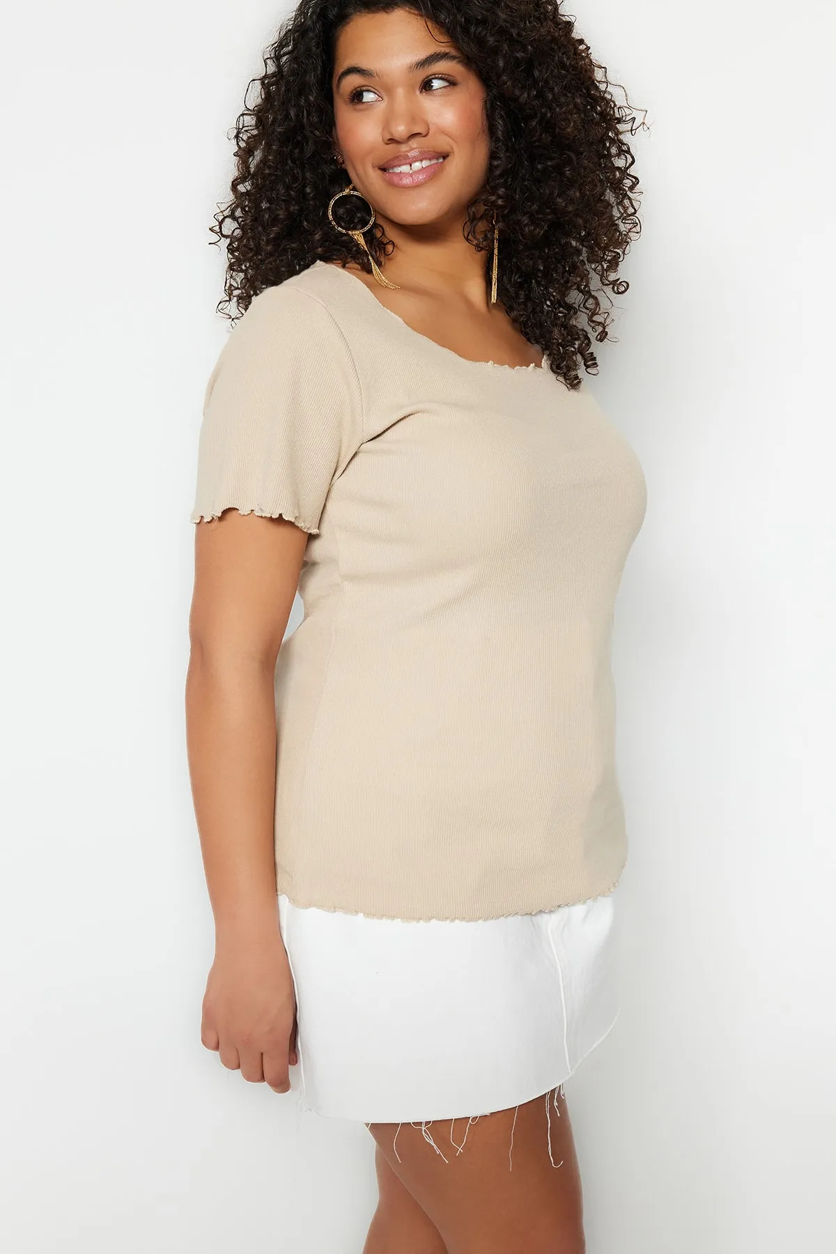 Trendyol Curve  Stone Corded U-Neck Strick-T-Shirt TBBSS23BF00010