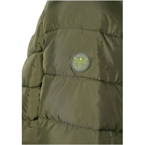 JACKE MIT LEICHT GLÄNZENDER OPTIK