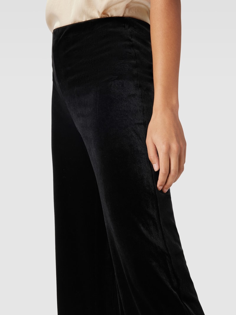 Loungehose mit elastischem Bund in schwarz