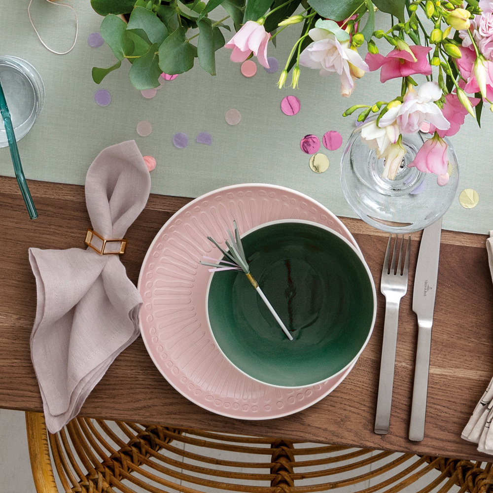 like. by Villeroy & Boch Assiette Blossom it's my match powder Assiette