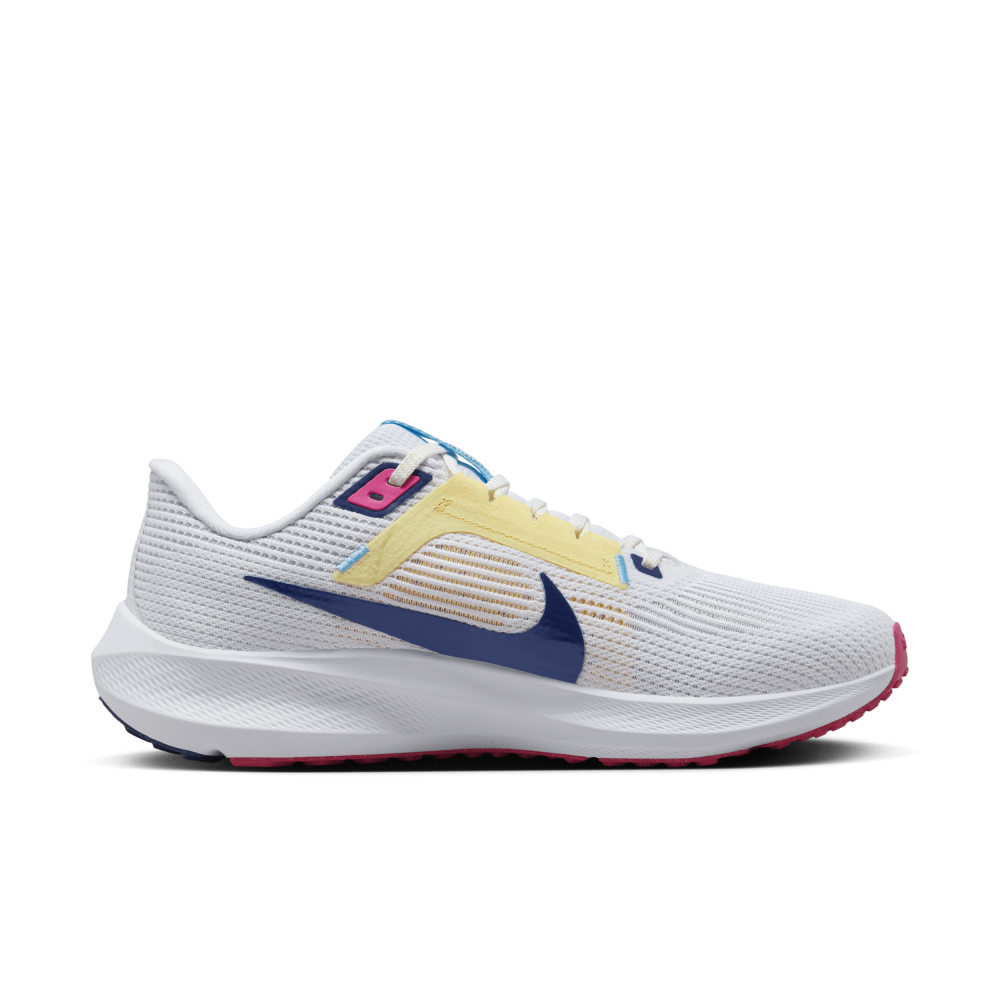 Nike Pegasus 40 Air Zoom DV3854-105 / weiss