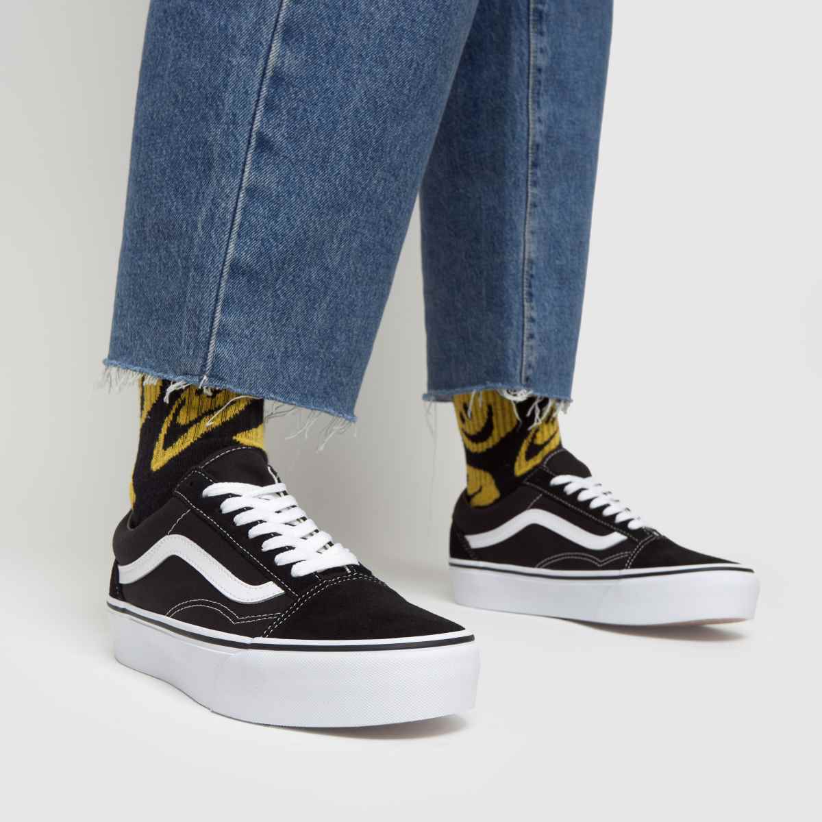Vans Old Skool – Svarta och vita platåskor
