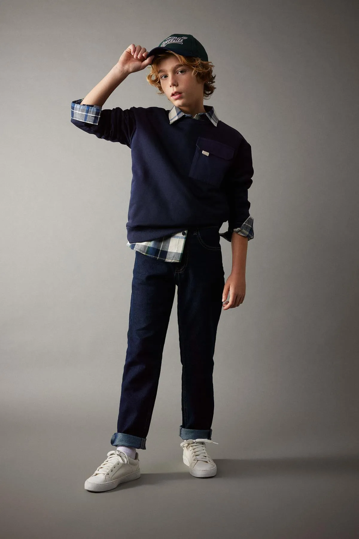 DeFacto  Dickes Sweatshirt mit Rundhalsausschnitt in Oversize-Passform für Jungen
