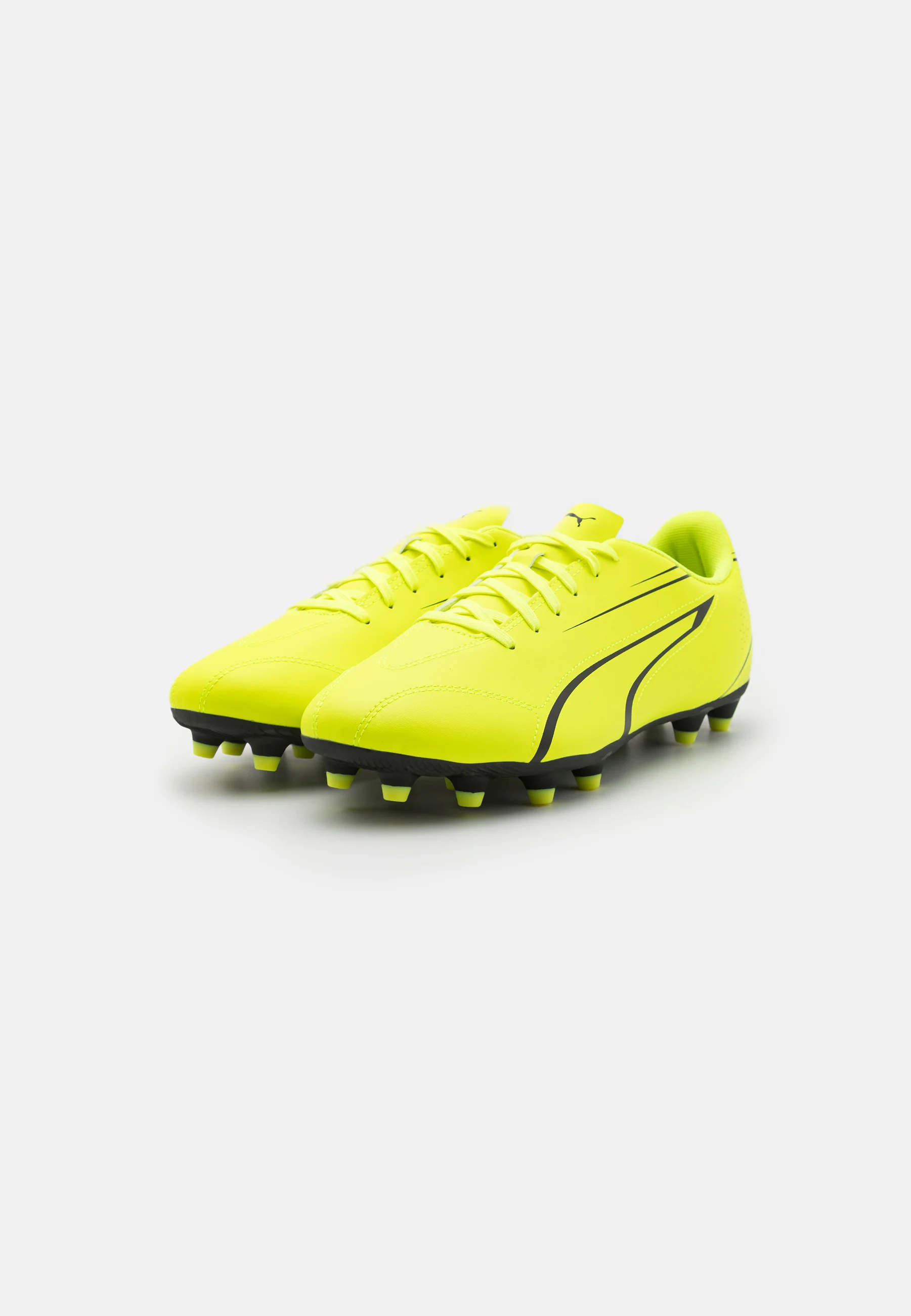 Puma VITORIA FG/AG - Botas de fútbol sala con tacos