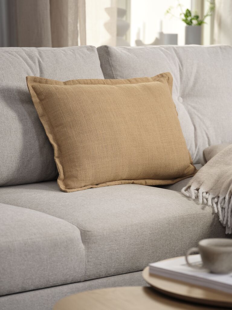 NATTVIOL Poszewka dekoracyjna NATTVIOL 40x60 latte