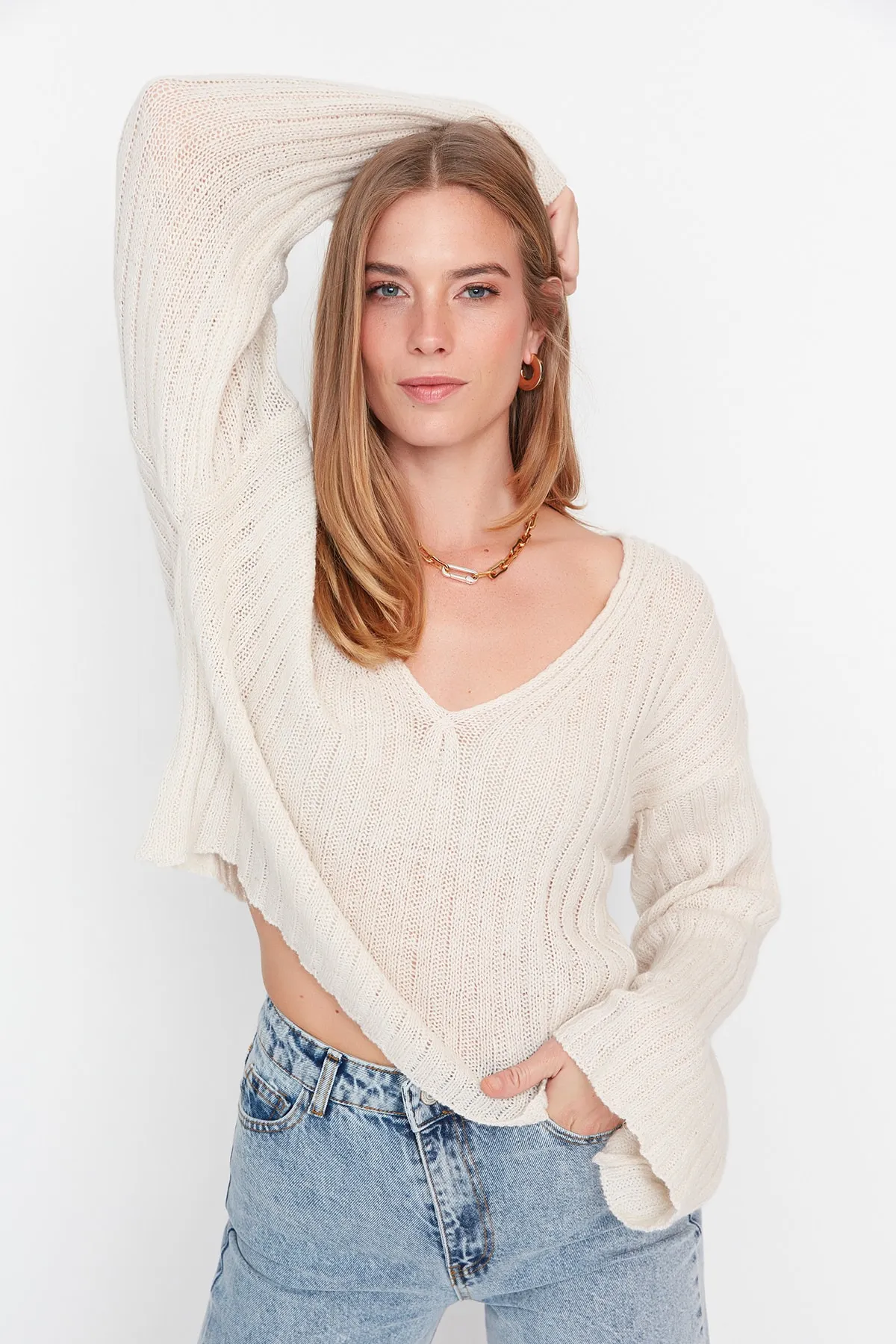 Trendyol Collection  Stone Wide Fit Kurzer Basic-Strickpullover aus Wolle TWOAW23KZ01844