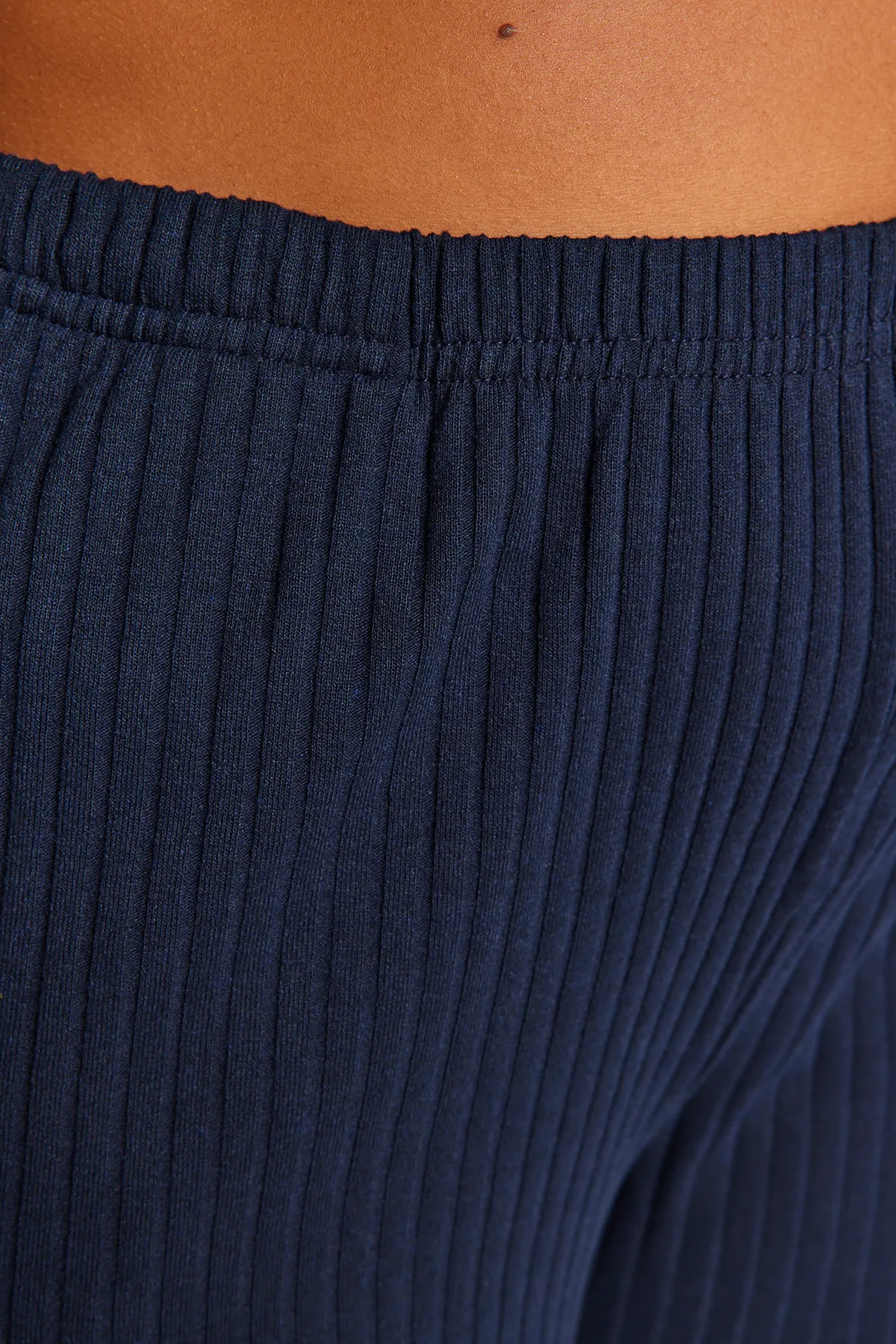 Trendyol Curve  Marineblaues Cord-Strick-Oberteil-Unterteil-Set TBBAW24CP00017