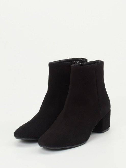 Stiefelette-17150090186 Konstantin Starke