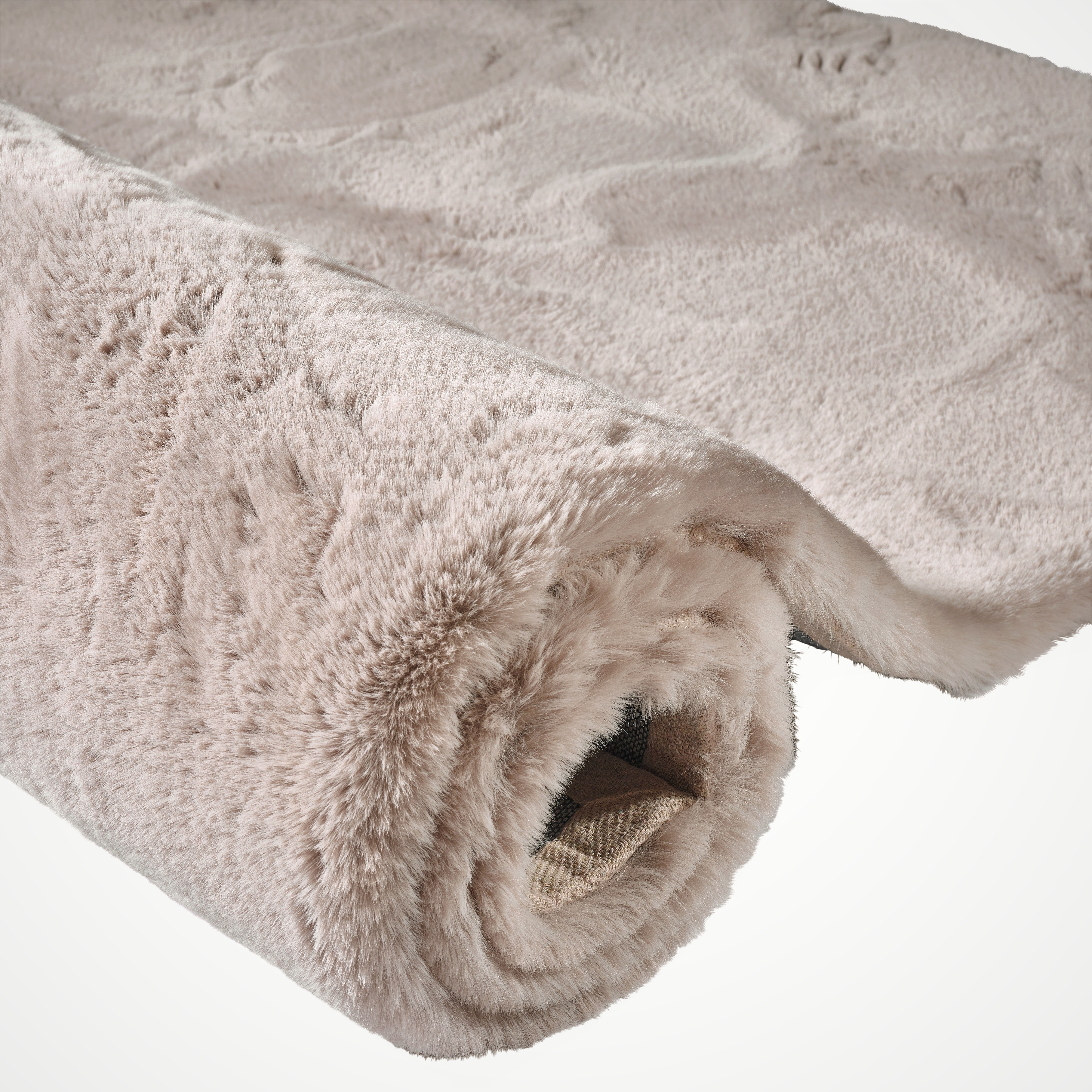 Fellteppich Roger Deluxe, Dekowe, rechteckig, Höhe: 33 mm, Kunstfell, Kaninchenfell-Haptik, weicher Hochflor
