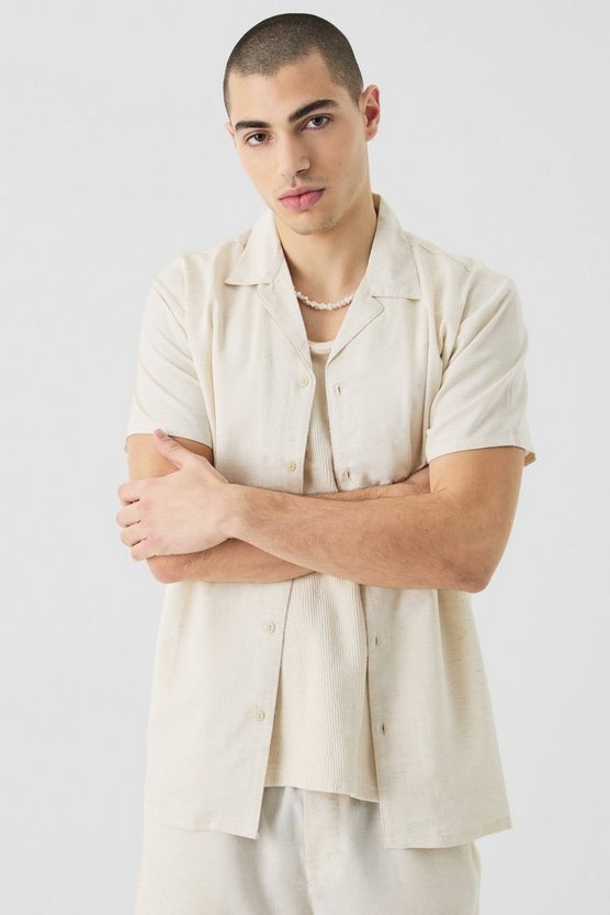 Kurzärmliges Leinen-Hemd & Shorts