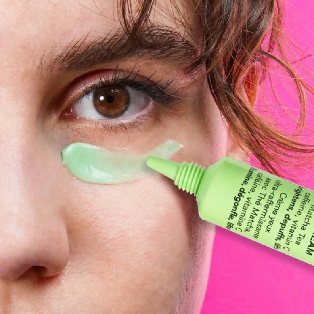 Teaology Ultra-Firming Eye Contour Cream z herbatą Matcha