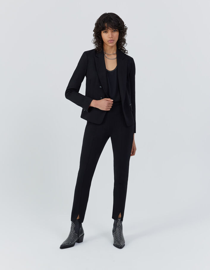 Top en crêpe noir surpiqûre bijou col femme