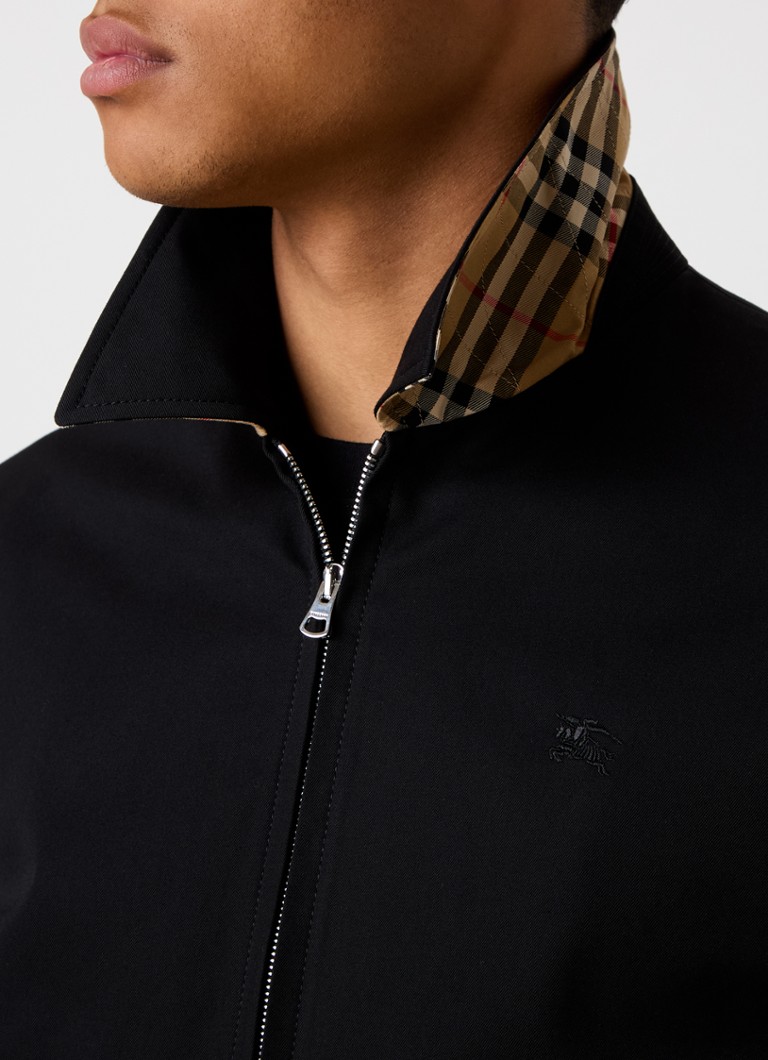 Burberry Stanbridge jacket with logo embroidery and side pockets