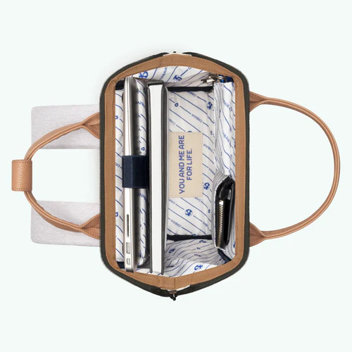 Adventurer Small Arequipa Cream Backpack