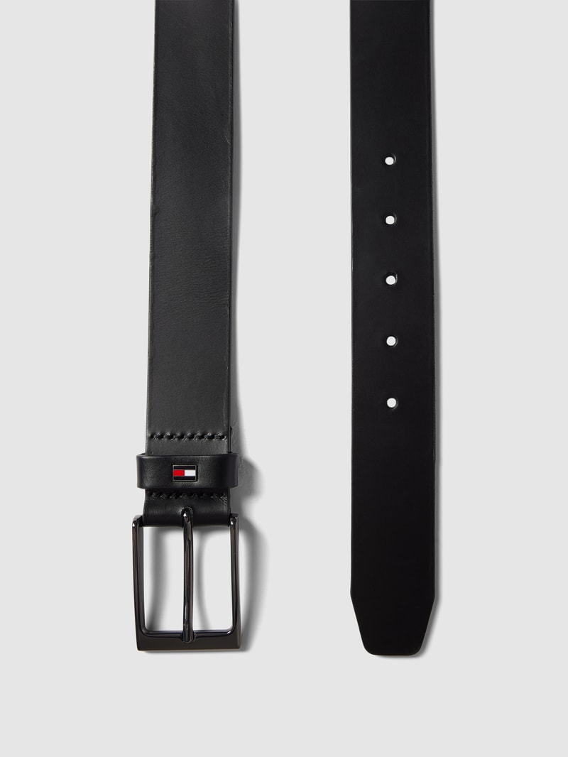 Ledergürtel mit Dornschließe aus Metall Modell 'LAYTON LEATHER' in schwarz