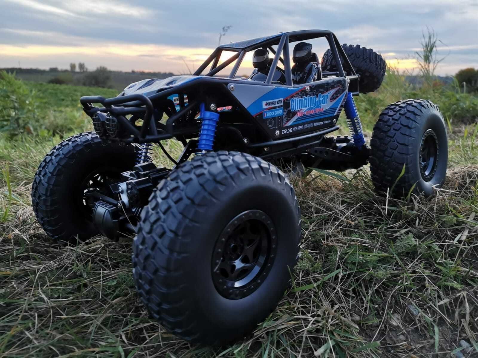 BruKa RC-Auto Robuster Geländewagen X-WARRIOR mit LED-Scheinwerfern, Ferngesteuertes Auto mit 4x4 Allradantrieb, 50cm