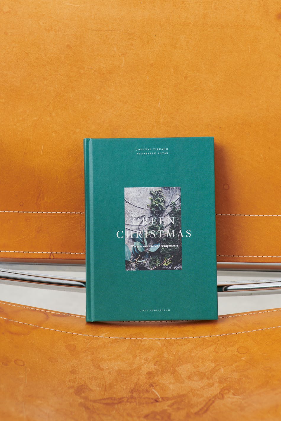 Green christmas book
