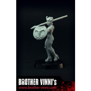 Amazon naked (28mm)