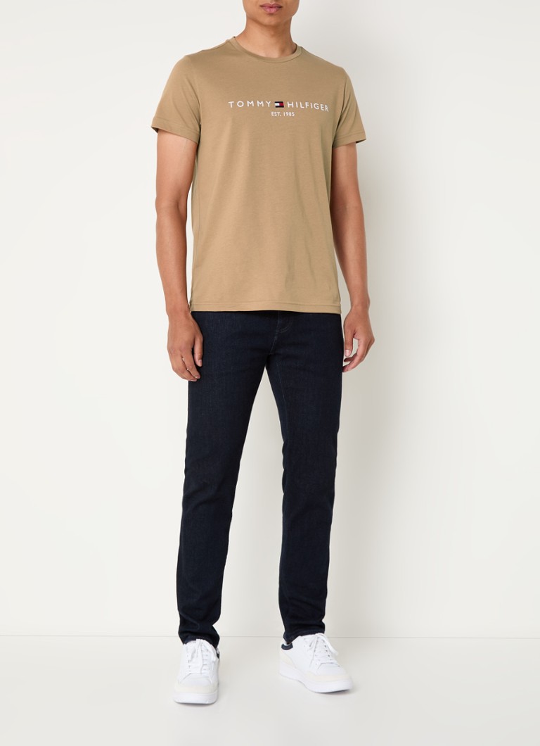 Tricou Tommy Hilfiger cu logo brodat