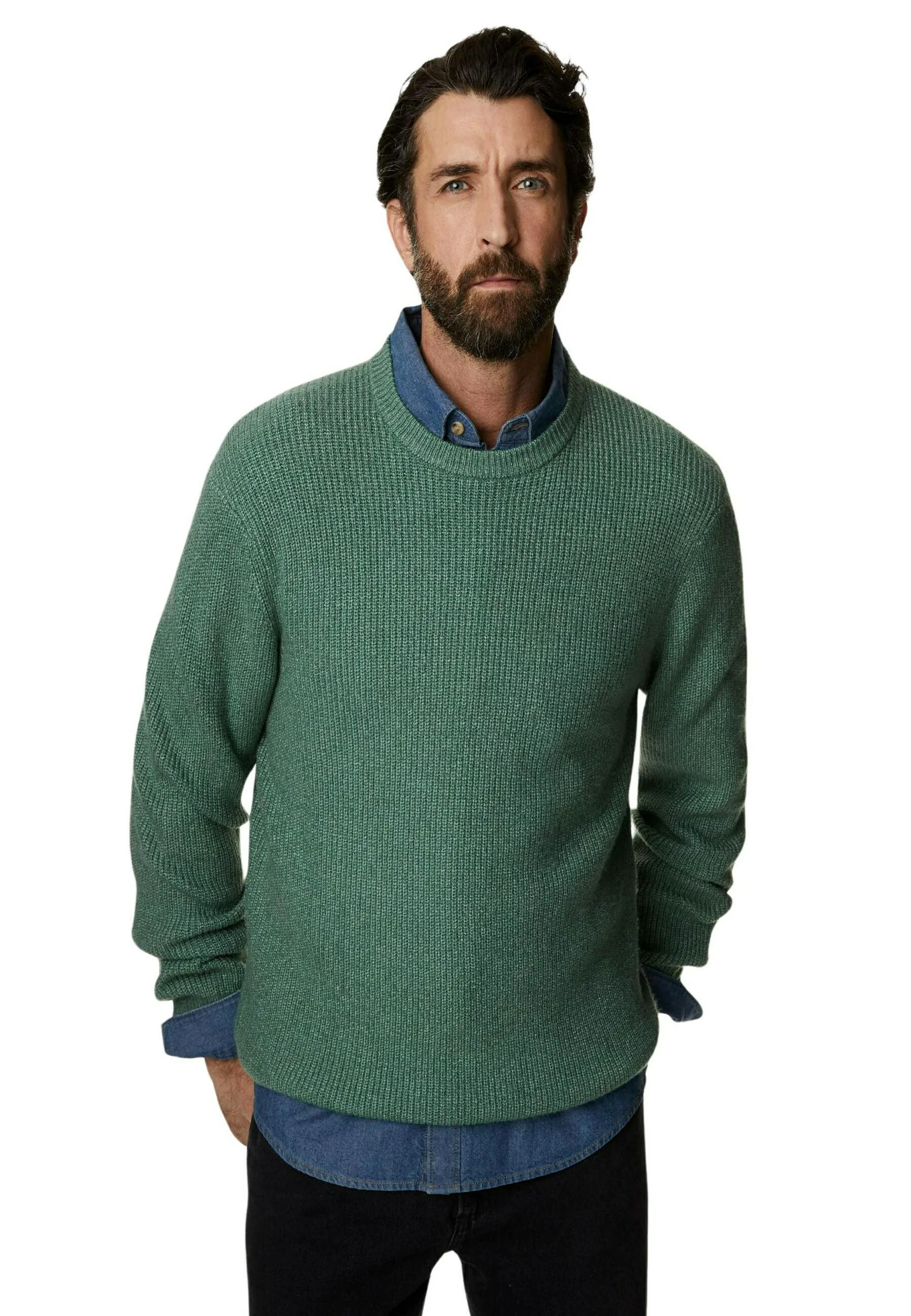 Suéter de cuello redondo grueso y supersuave de Marks & Spencer