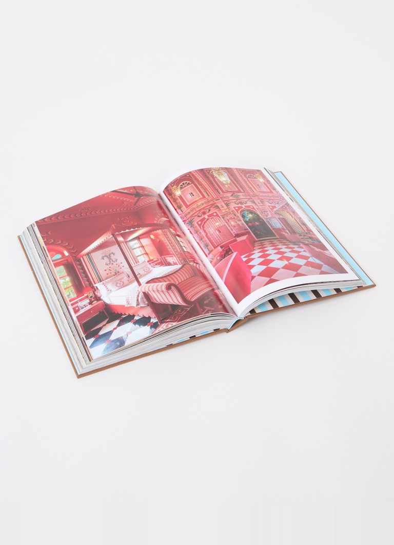 Assouline Tajné pobyty