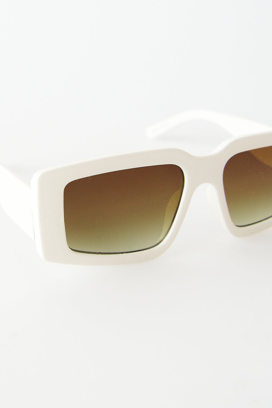 Mikaela sunglasses